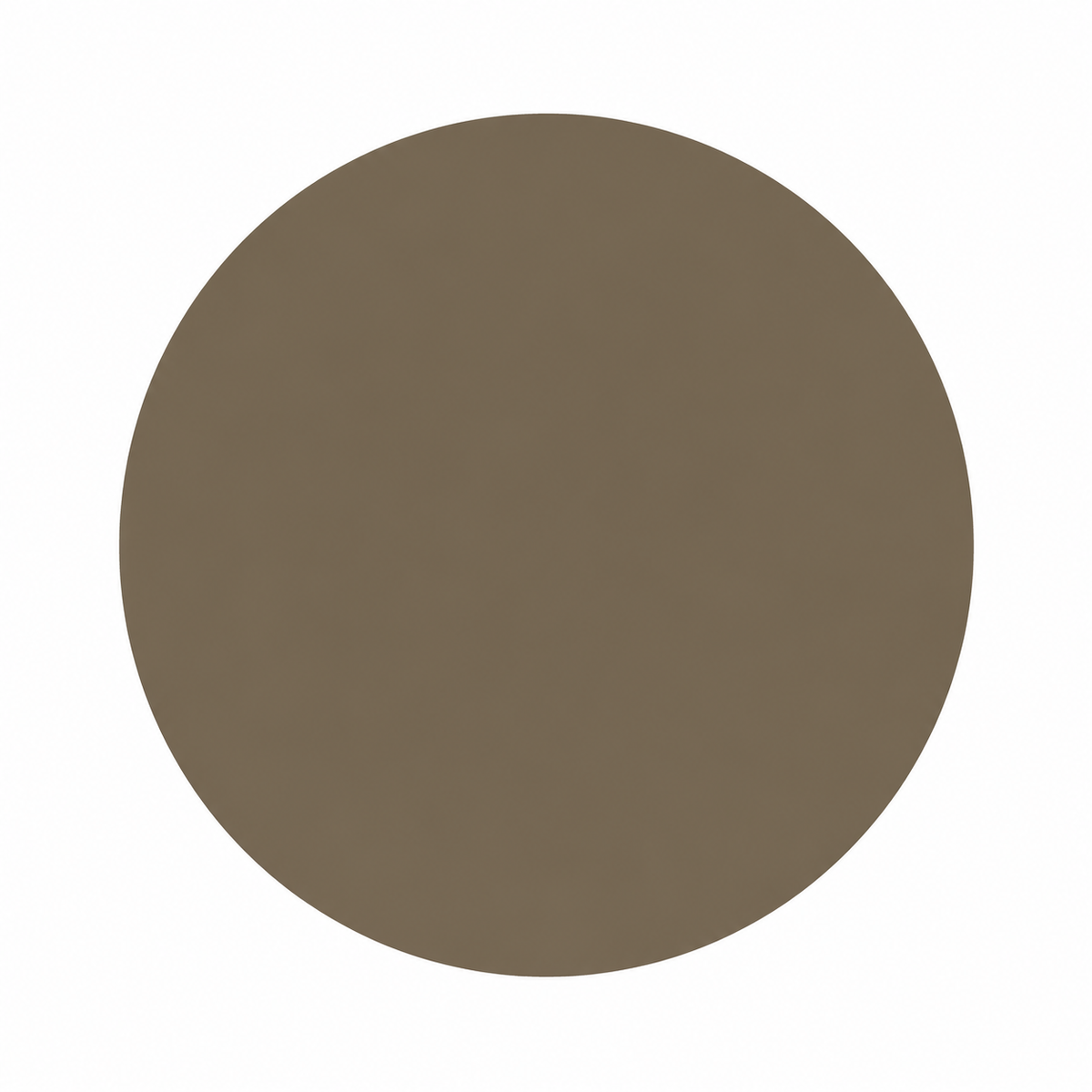 Chestnut Arada colour circle on white background
