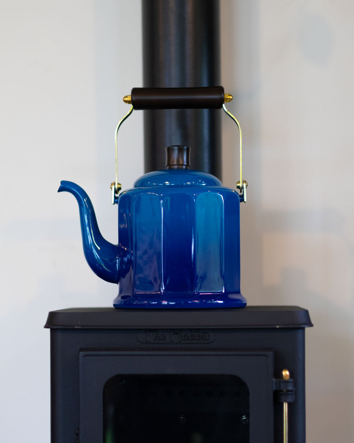 Noda Horo Enamel Stovetop Kettle in Blue