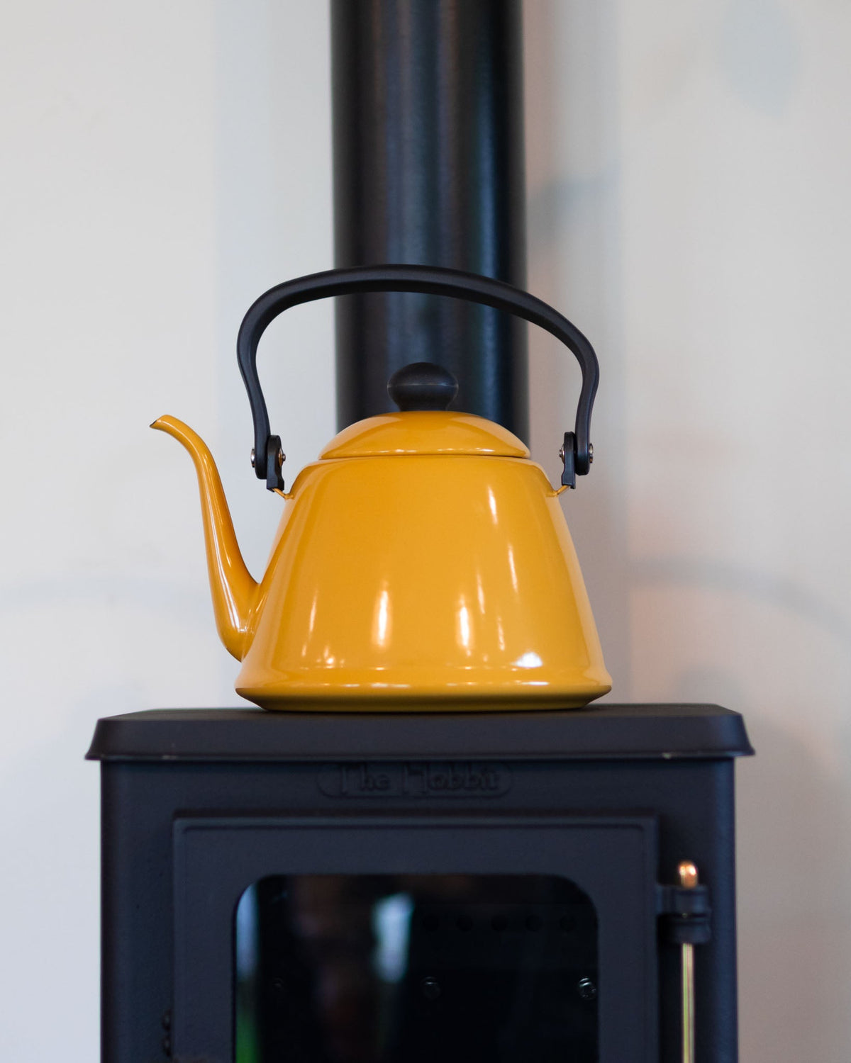 Noda Horo Enamel Stovetop Kettle in Yellow