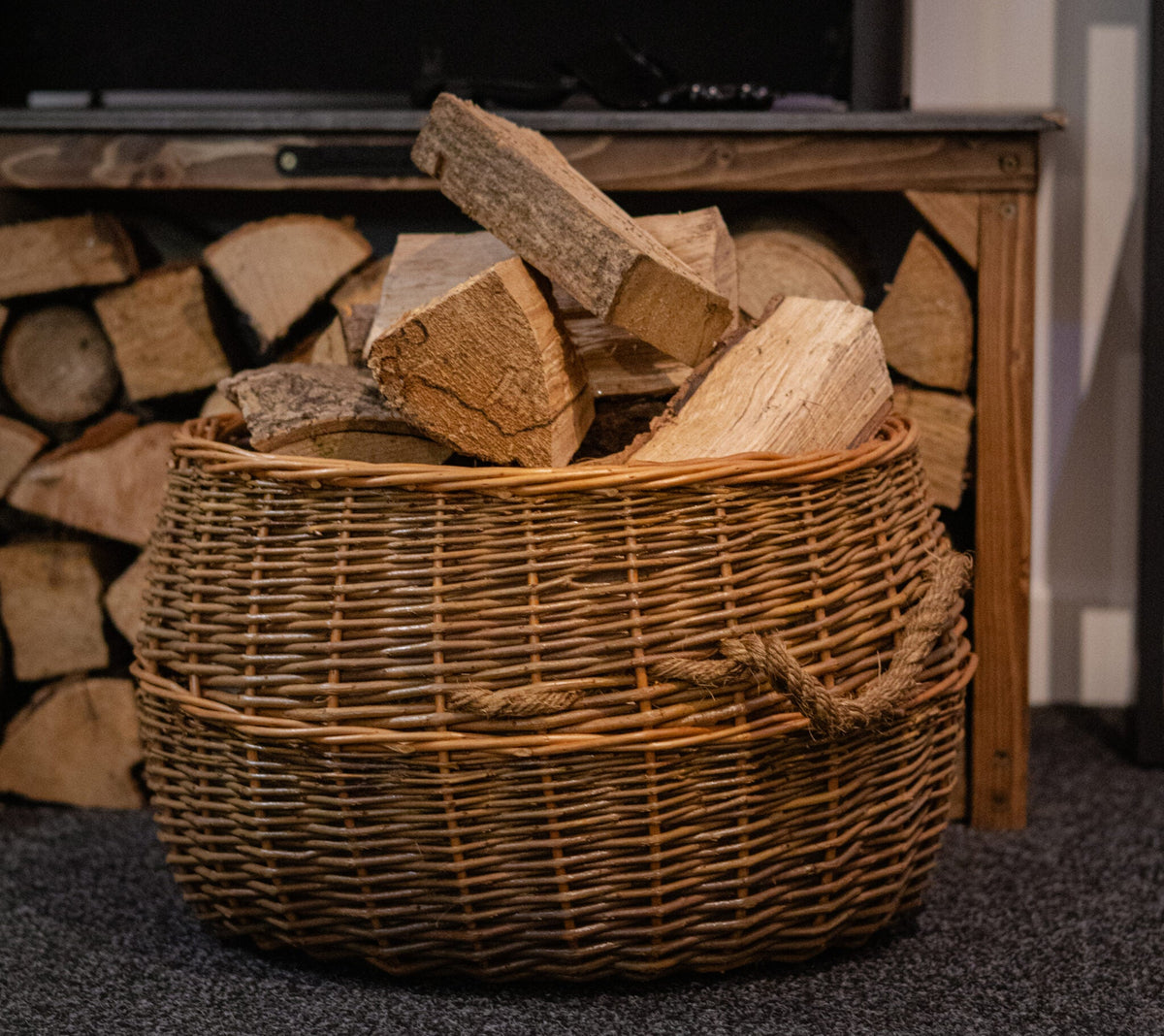 Salamander Small Willow Log Basket