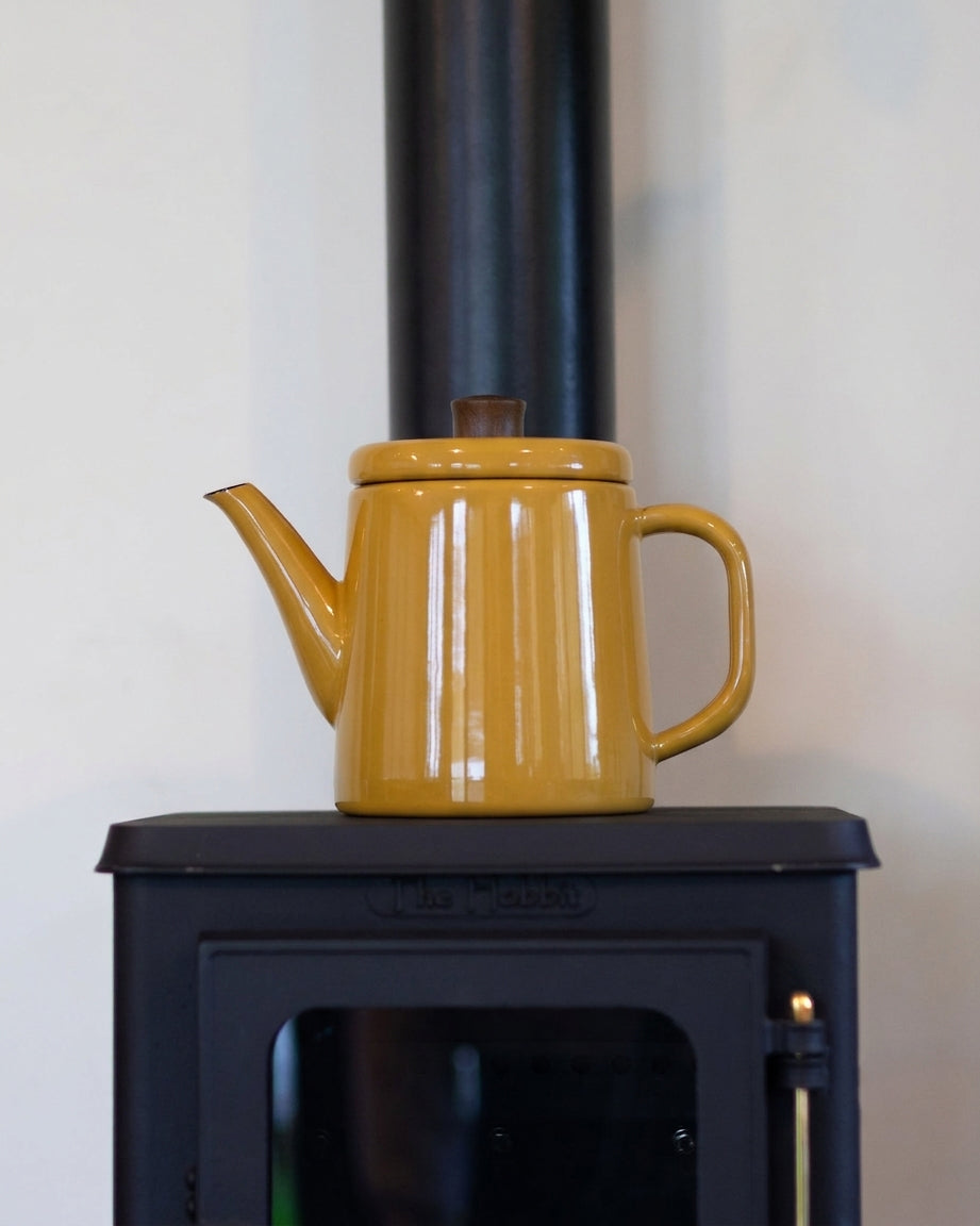 Noda Horo Enamel Potoru Stovetop Kettle in Yellow