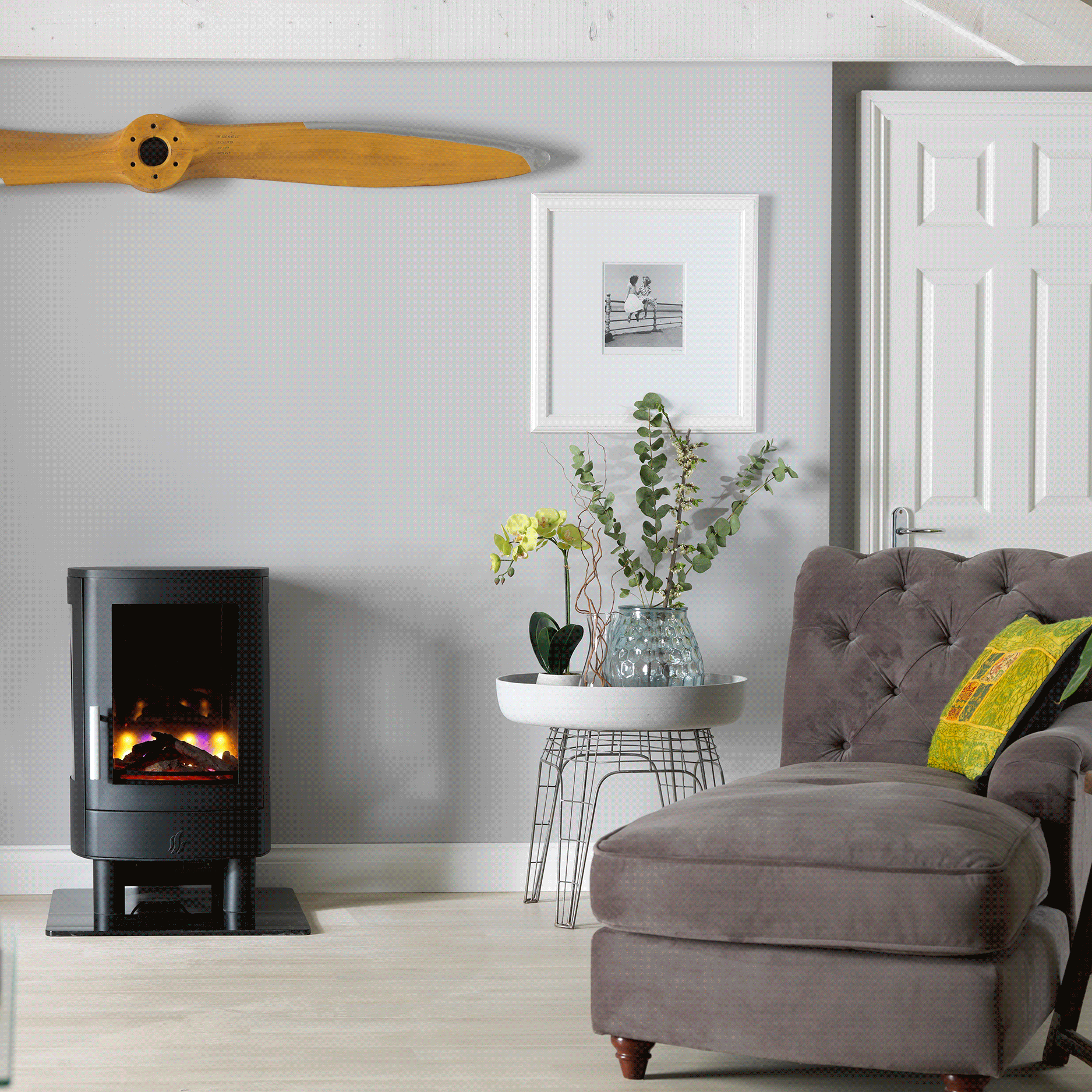 ACR Neo 3F HD electric stove in a room setting