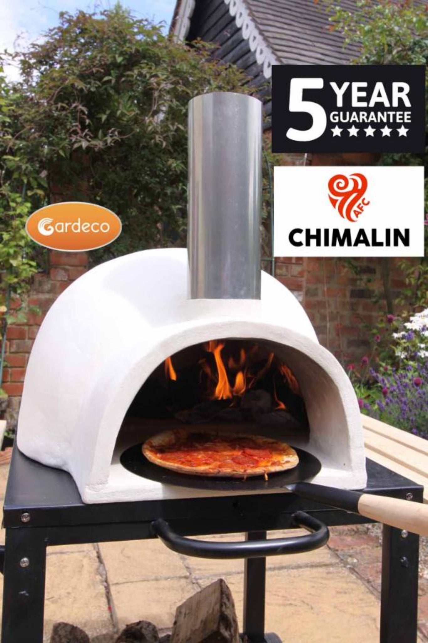 Outdoor pizza oven cooking a pizza with Gardeco and Chimalin branding.