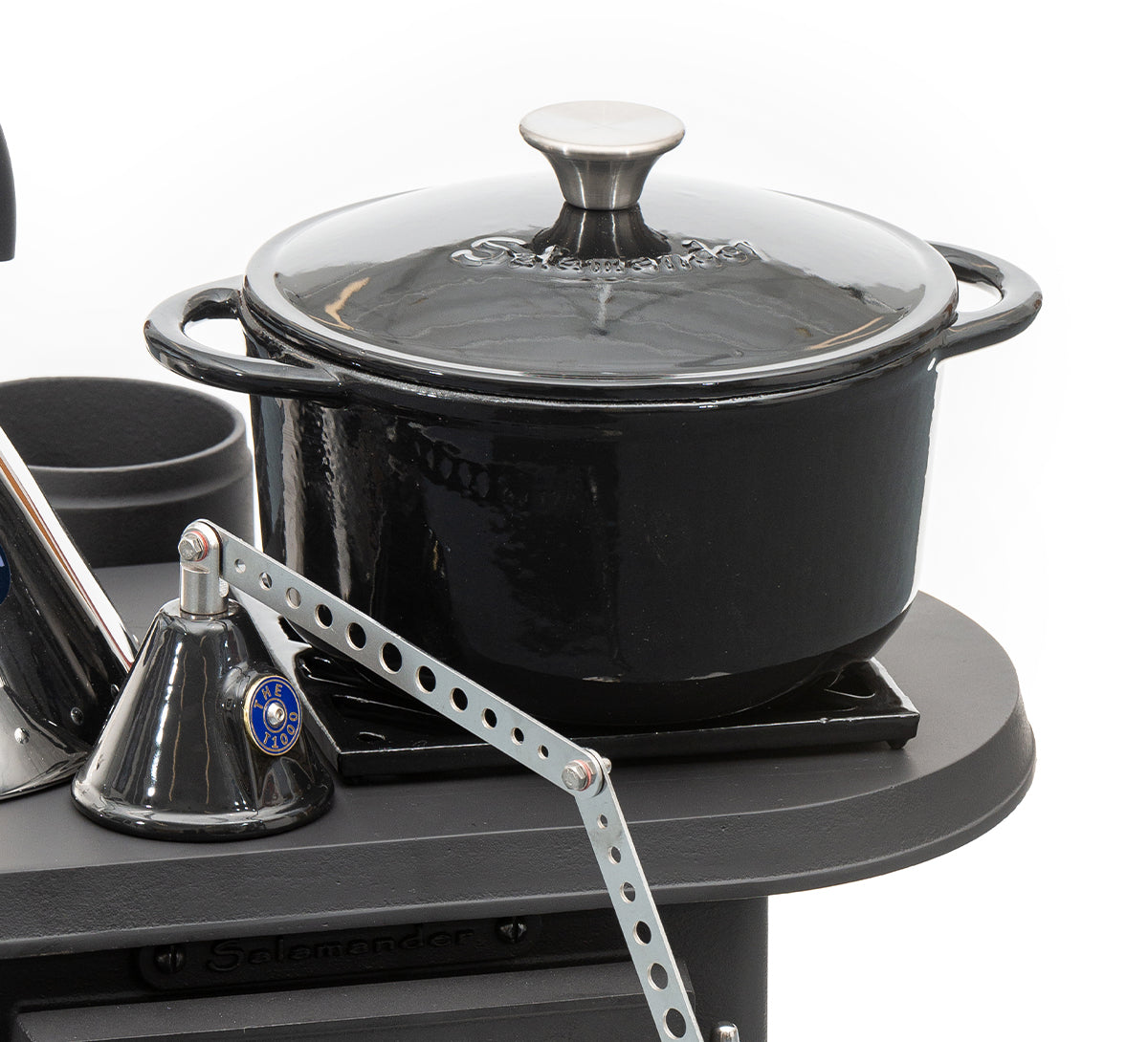 Salamander black cast iron enamel cookware set