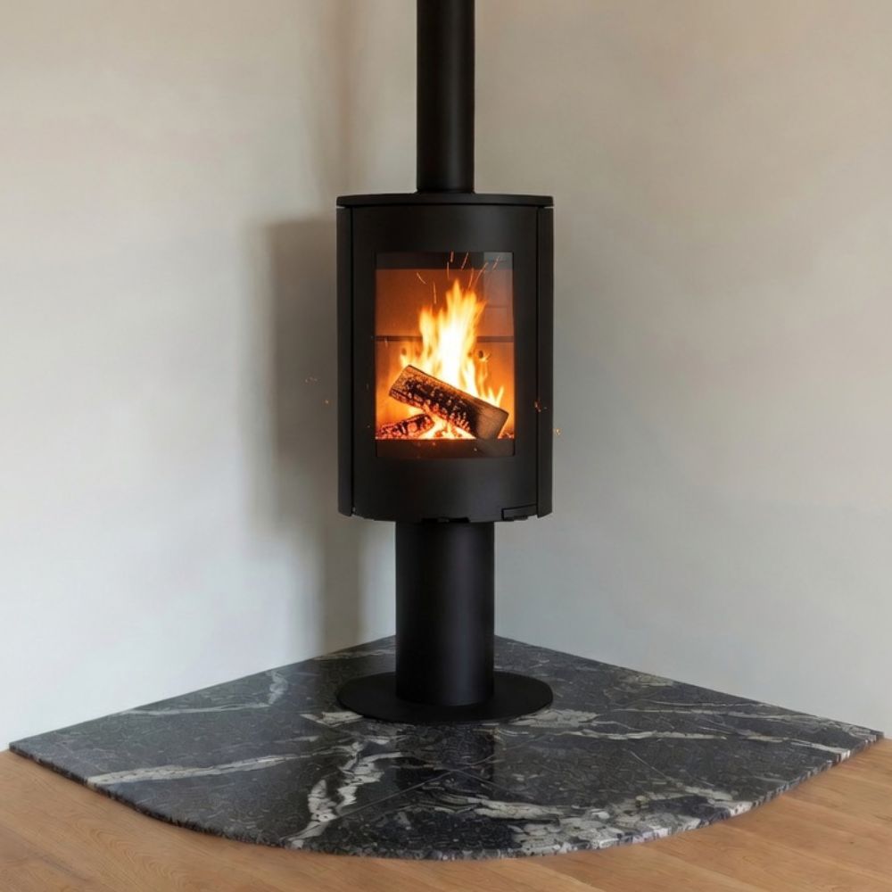 Explorer C5 with Pedestal official product image